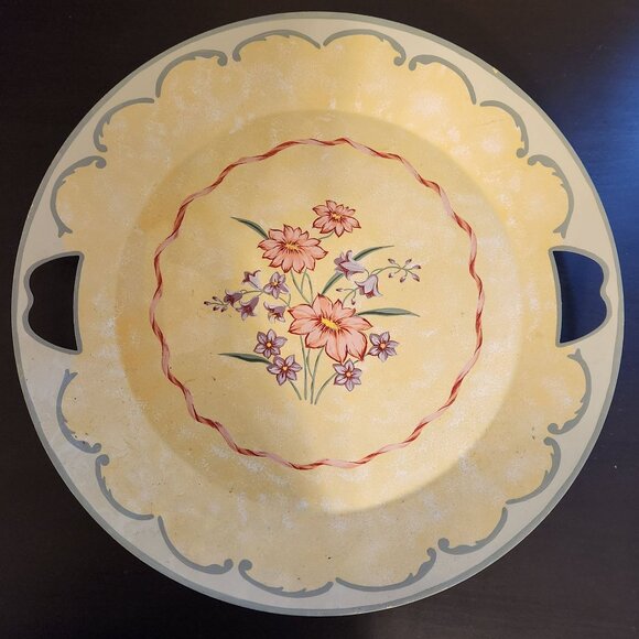 Vintage Round Toleware Hand Painted Tole Yellow Green Pink Lilac Metal Tray - Picture 2 of 3